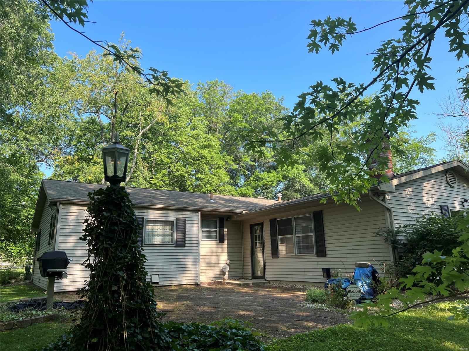 238 Linden Drive Shiloh, IL 62221 - Photo 5 of 27