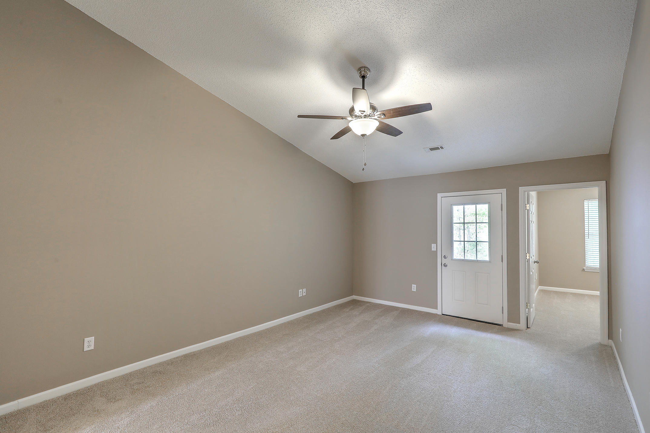 8053 Vermont Road North Charleston, SC 29418 - Photo 12 of 30 1R3A9137_8_9