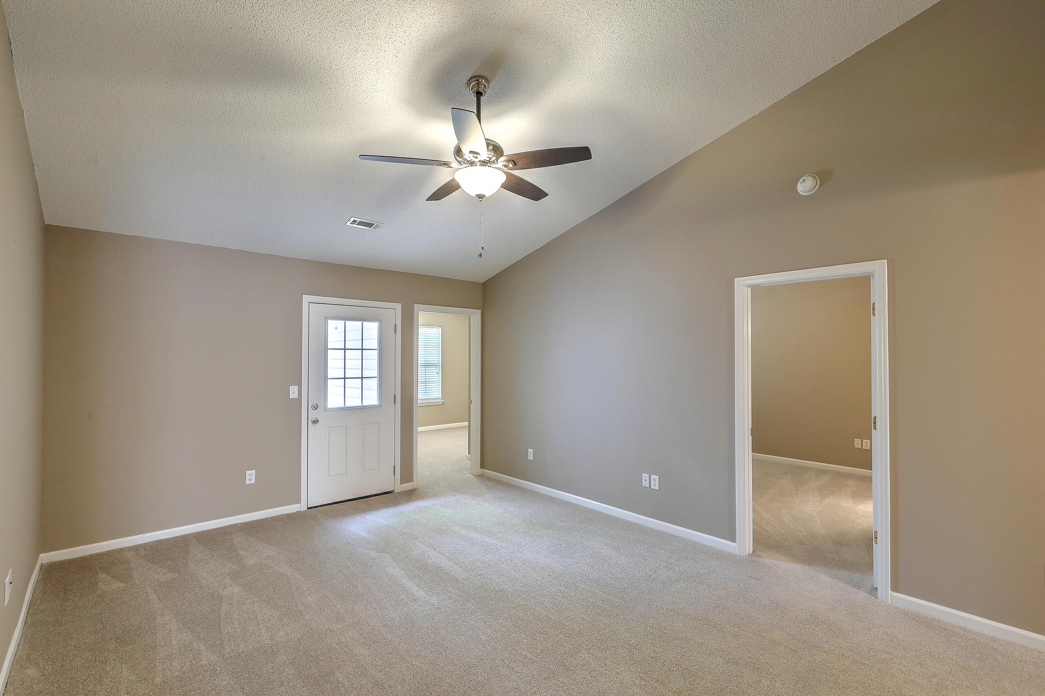 8053 Vermont Road North Charleston, SC 29418 - Photo 13 of 30 1R3A9140_1_2