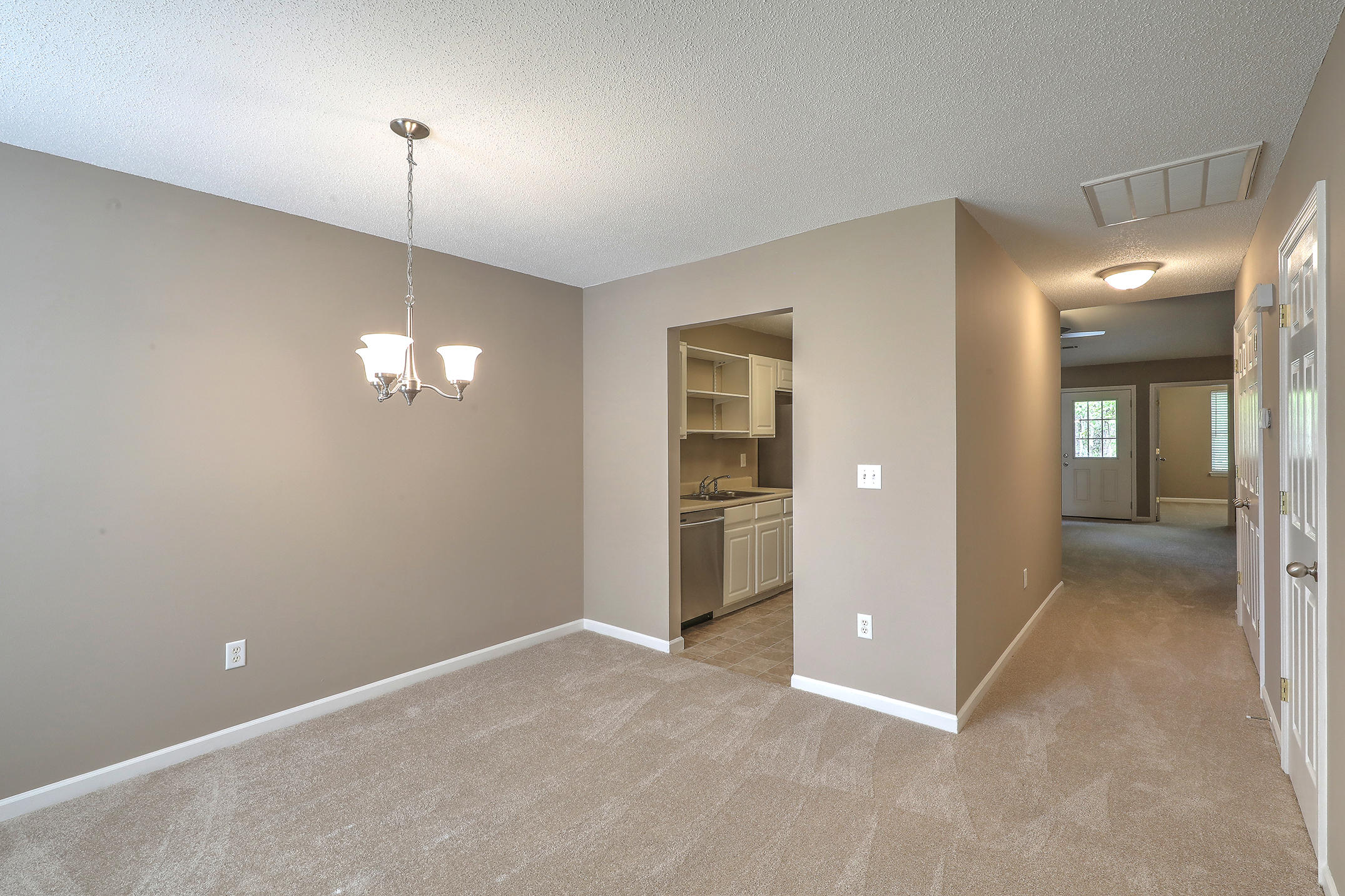 8053 Vermont Road North Charleston, SC 29418 - Photo 7 of 30 1R3A9122_3_4