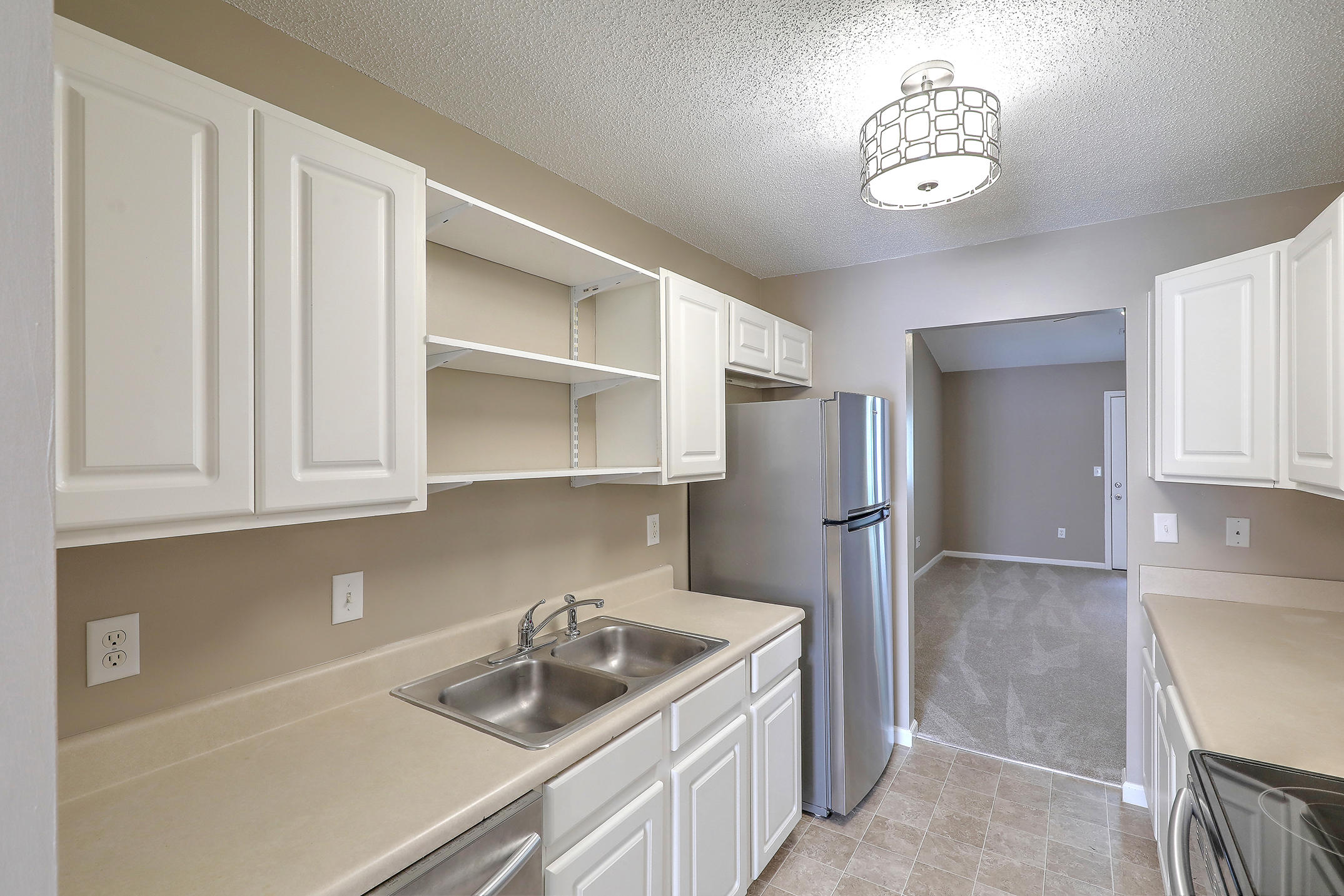 8053 Vermont Road North Charleston, SC 29418 - Photo 9 of 30 1R3A9128_29_30