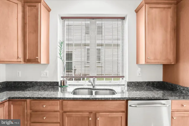 $375,900 | 405 Clubside Drive, Unit 303, Taneytown, MD 21787