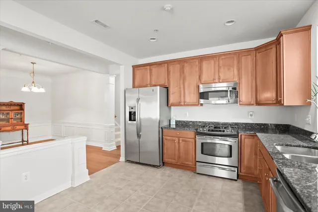 $375,900 | 405 Clubside Drive, Unit 303, Taneytown, MD 21787