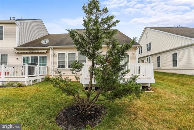 $375,900 | 405 Clubside Drive, Unit 303, Taneytown, MD 21787