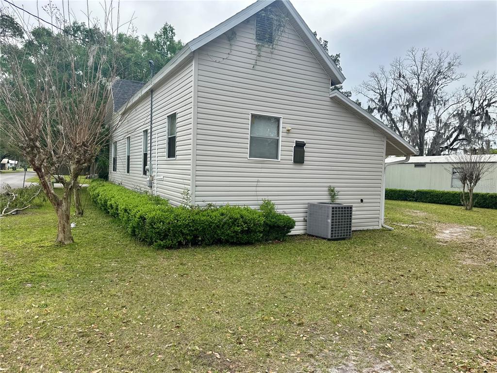 520 Southwest 5th Avenue Lake Butler, FL 32054 - Photo 26 of 54