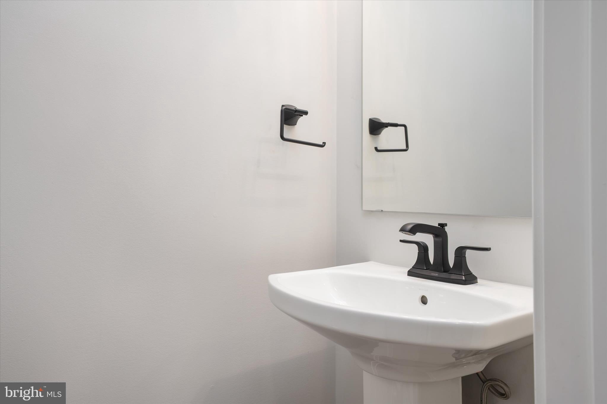 112 Kehm Road Queenstown, MD 21658 - Photo 16 of 49 Main Level Half Bath