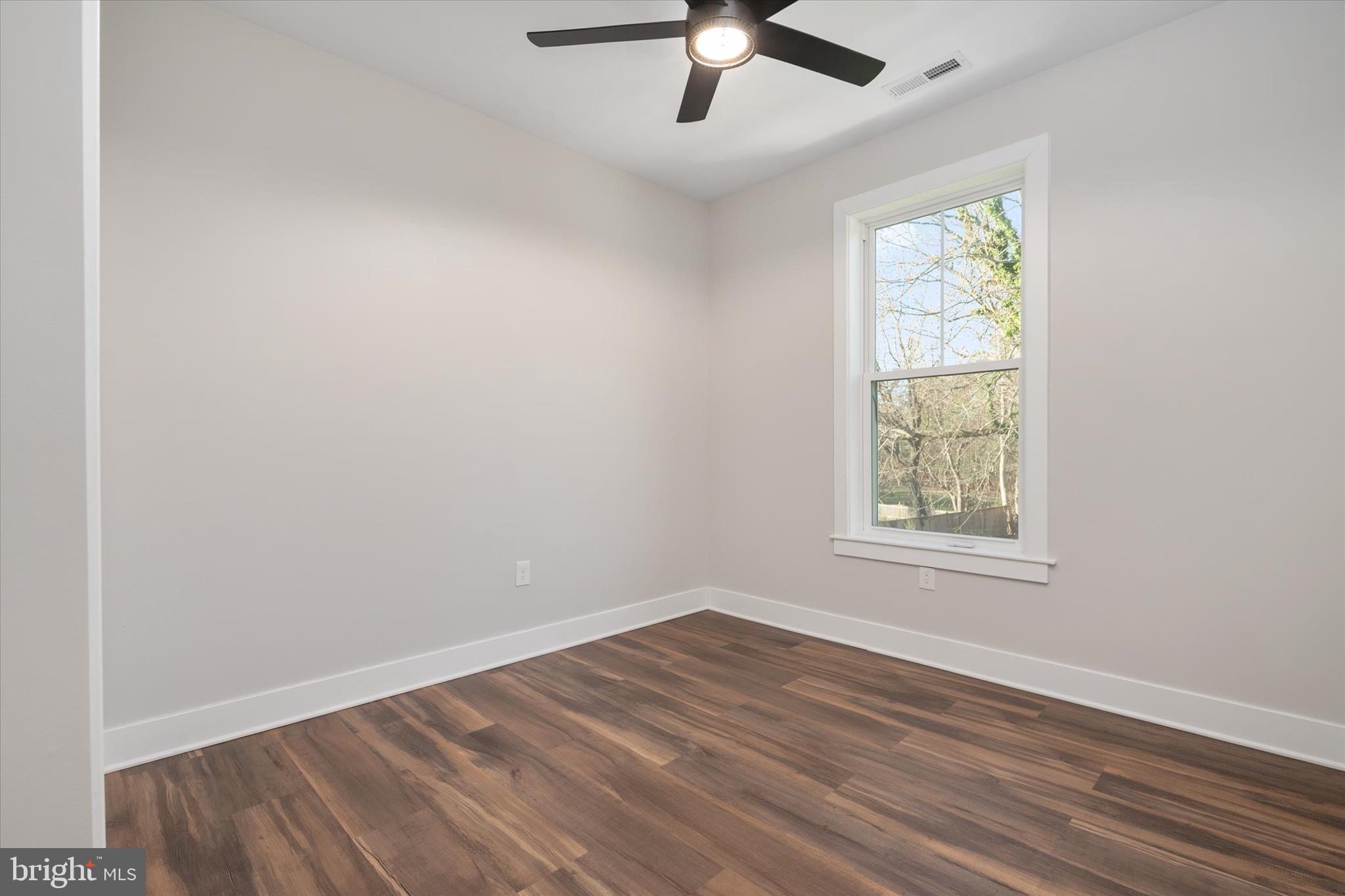 112 Kehm Road Queenstown, MD 21658 - Photo 25 of 49 Bedroom 3