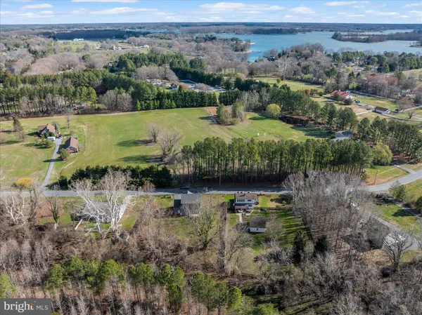 $460,000 | 112 Kehm Road, Queenstown, MD 21658