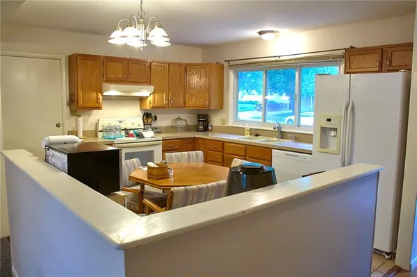 $173,000 | 3101 Southwest 30th Street, Topeka, KS 66614