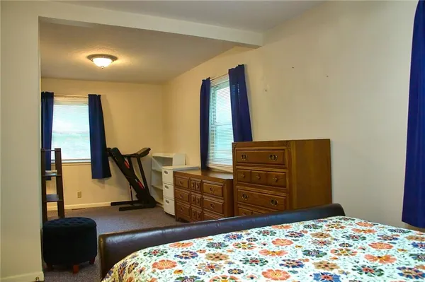 $173,000 | 3101 Southwest 30th Street, Topeka, KS 66614
