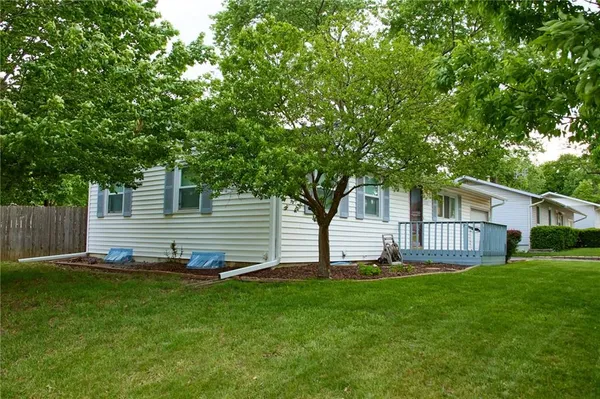 $173,000 | 3101 Southwest 30th Street, Topeka, KS 66614