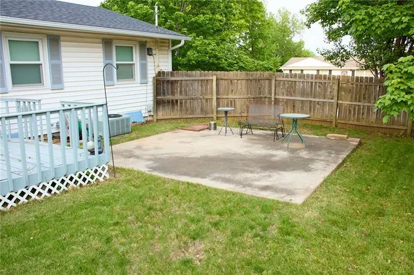 $173,000 | 3101 Southwest 30th Street, Topeka, KS 66614