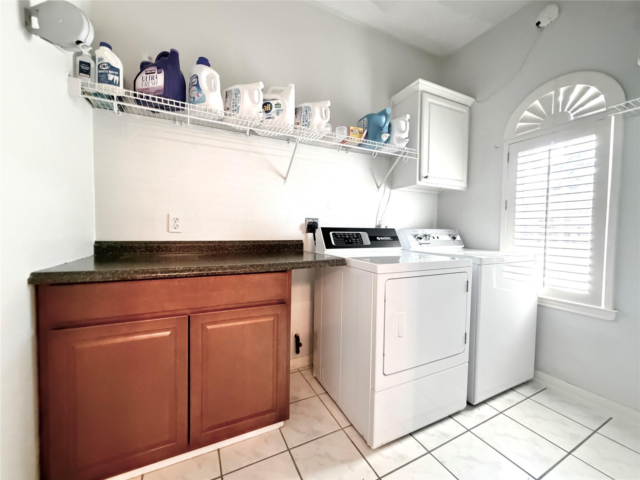 24818 Haverford Road Spring, TX 77389 - Photo 39 of 45 Utility Room w/cabinets