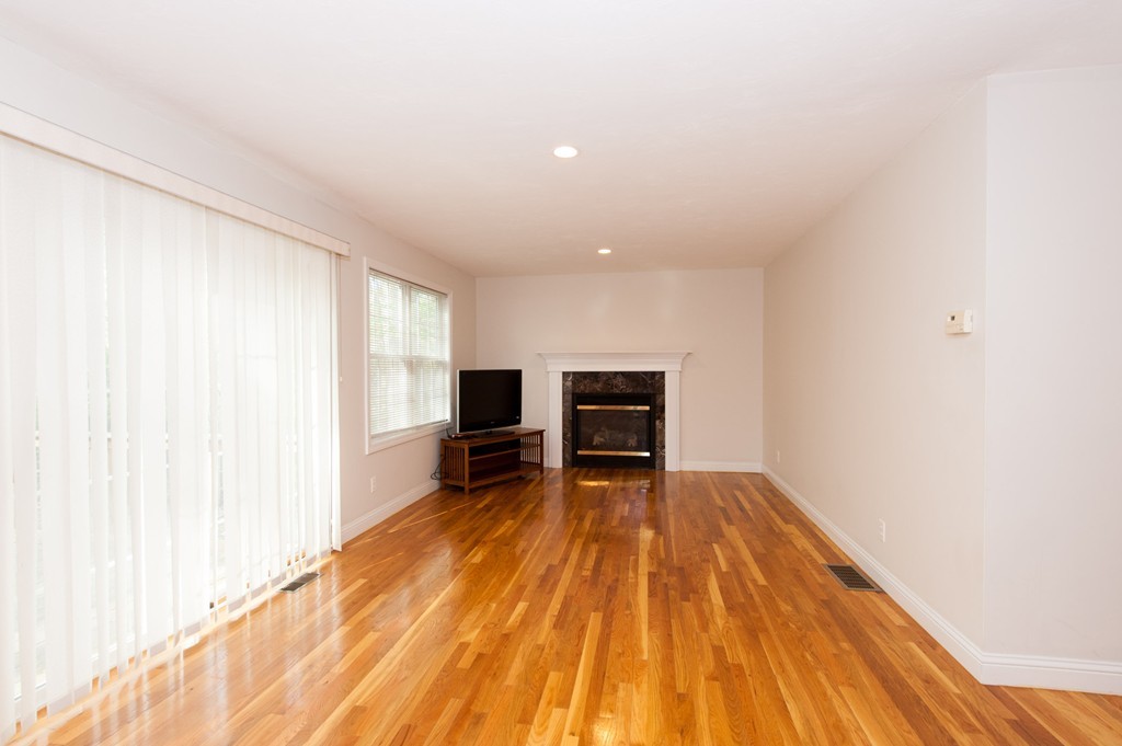 159 Chickering Road Dedham, MA 02026 - Photo 9 of 27 Gallery Image 9
