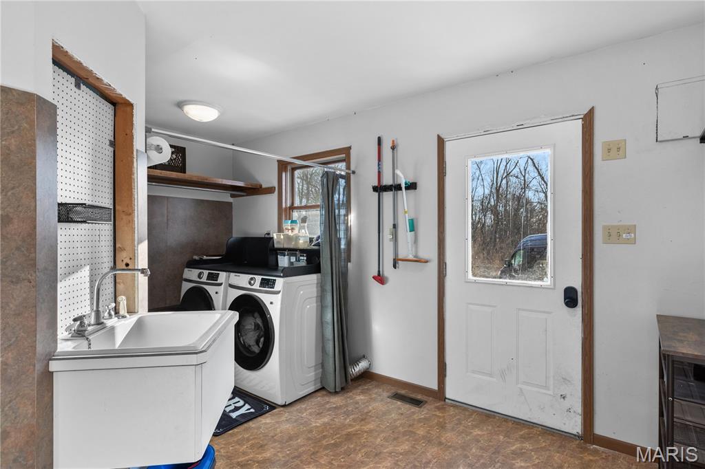 346 Gouldman Road Montgomery City, MO 63361 - Photo 10 of 29