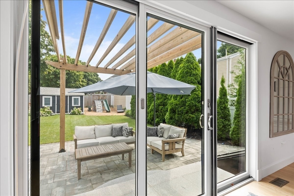 199 Wompatuck Road Hingham, MA 02043 - Photo 12 of 30