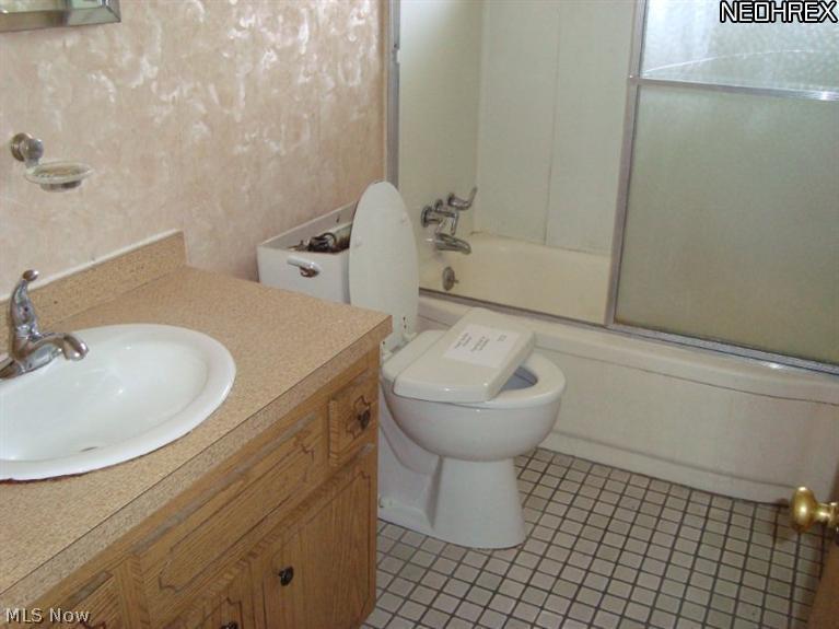 12111 Orme Road Garfield Heights, OH 44125 - Photo 10 of 17