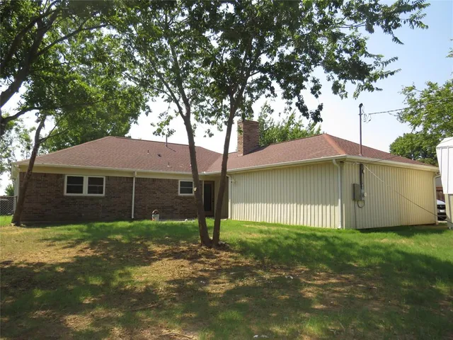 $2,200 | 3316 Darby Lane, Denton, TX 76207