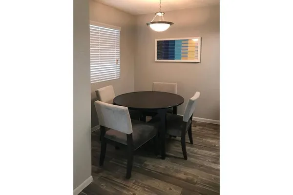 $800 | 7201 Wood Hollow Drive, Unit 322, Austin, TX 78731