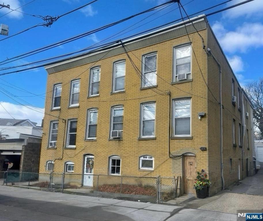 108-110 Cross Street, Unit 2M Harrison, NJ 07029 - Photo 7 of 7