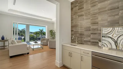 $4,649,900 | 558 Venice Lane, Sarasota, FL 34242