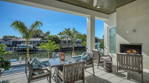 $4,649,900 | 558 Venice Lane, Sarasota, FL 34242