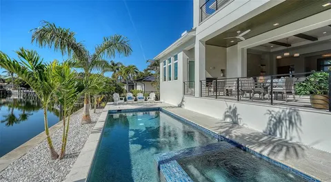 $4,649,900 | 558 Venice Lane, Sarasota, FL 34242