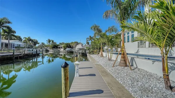 $4,649,900 | 558 Venice Lane, Sarasota, FL 34242
