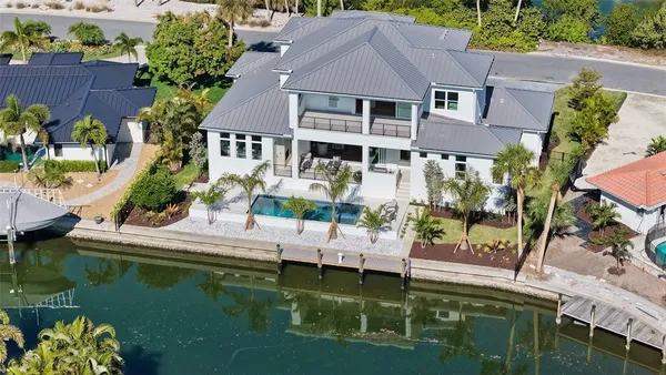 $4,649,900 | 558 Venice Lane, Sarasota, FL 34242