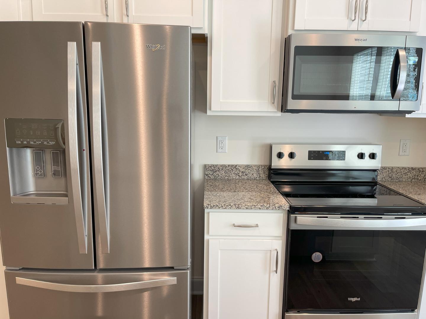 6306 Lady Eliza Lane Raleigh, NC 27610 - Photo 11 of 39 a kitchen with appliances and cabinets