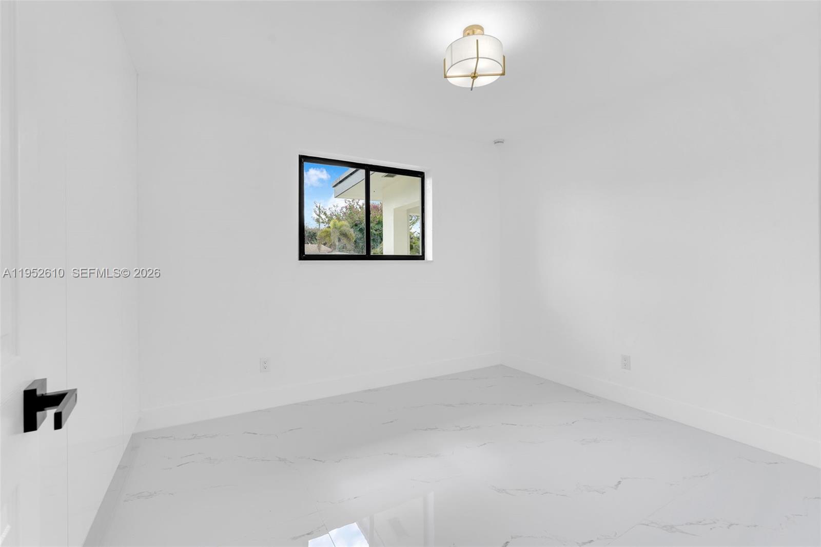 695 West 73rd Place Hialeah, FL 33014 - Photo 23 of 43