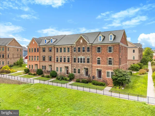 $600,000 | 9114 Kenway Lane, Frederick, MD 21704