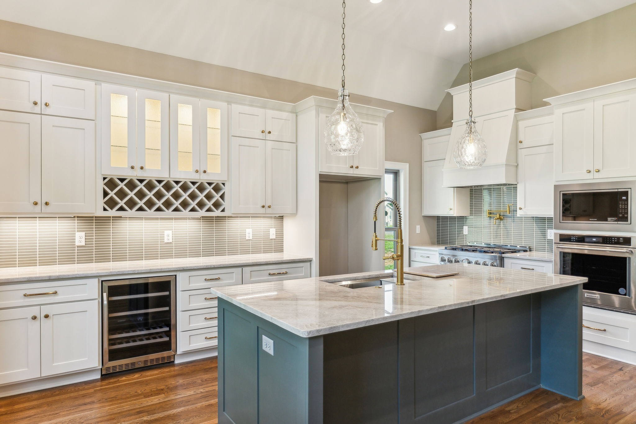 1611 Martha Washington Way Murfreesboro, TN 37130 - Photo 21 of 72 a kitchen with kitchen island granite countertop a sink cabinets and stainless steel appliances