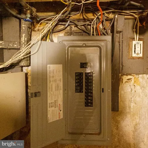 $115,000 | 2015 South 57th Street, Philadelphia, PA 19143