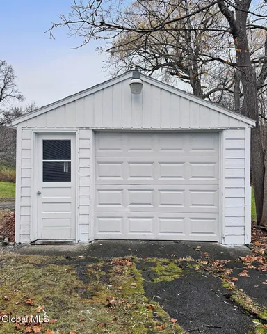 $239,900 | 21 Hovey Avenue, Hoosick Falls, NY 12090