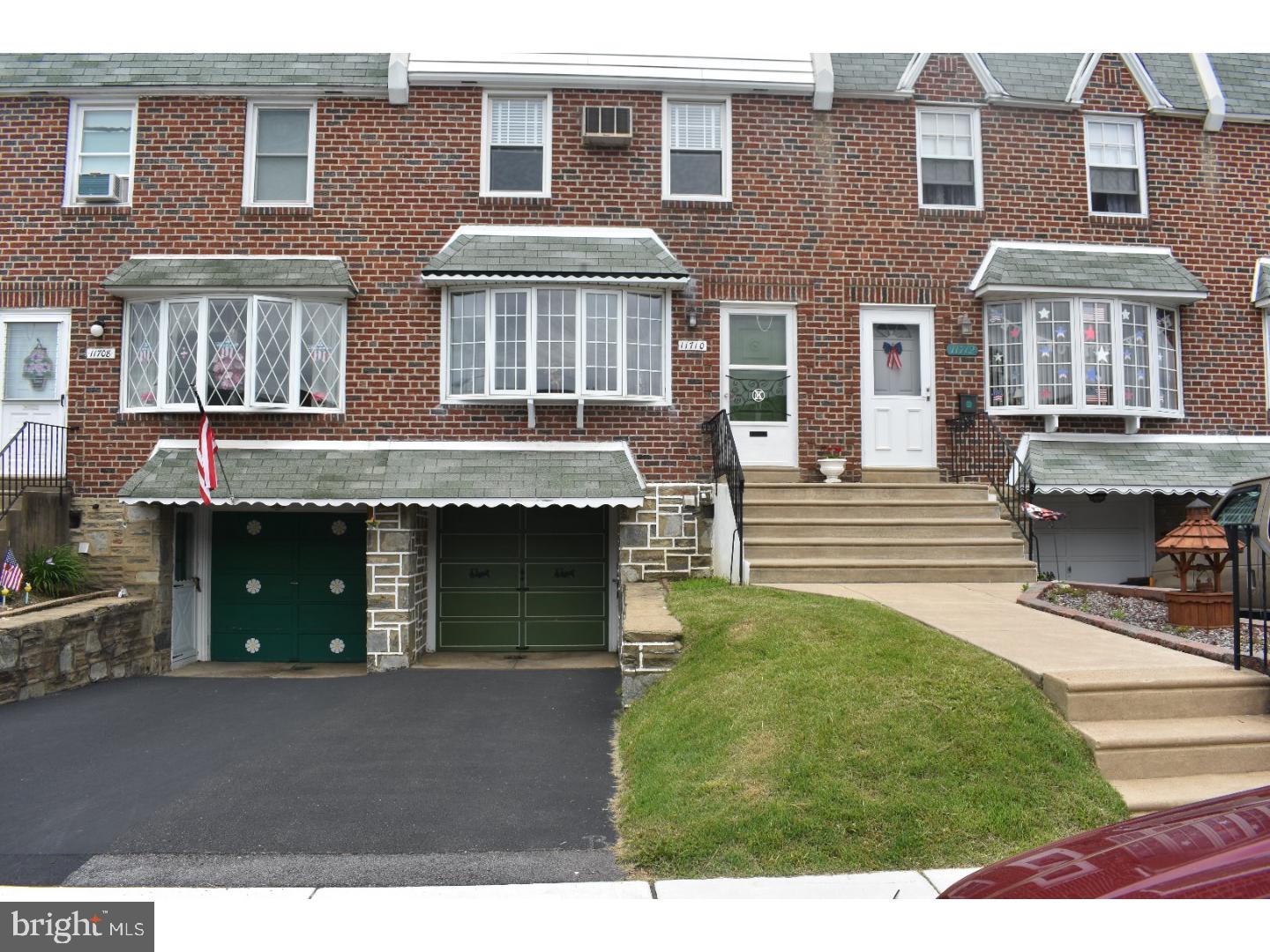 11710 Millbrook Road Philadelphia, PA 19154 - Photo 4 of 25 Exterior Front