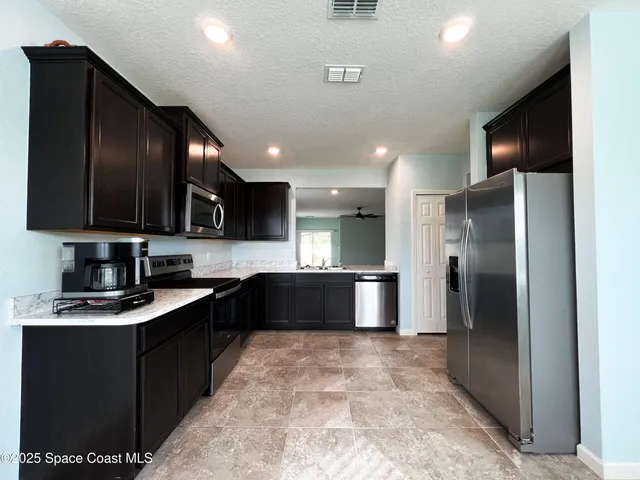 $2,200 | 590 Sorrento Drive, Cocoa, FL 32922