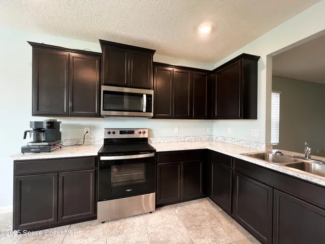 $2,200 | 590 Sorrento Drive, Cocoa, FL 32922