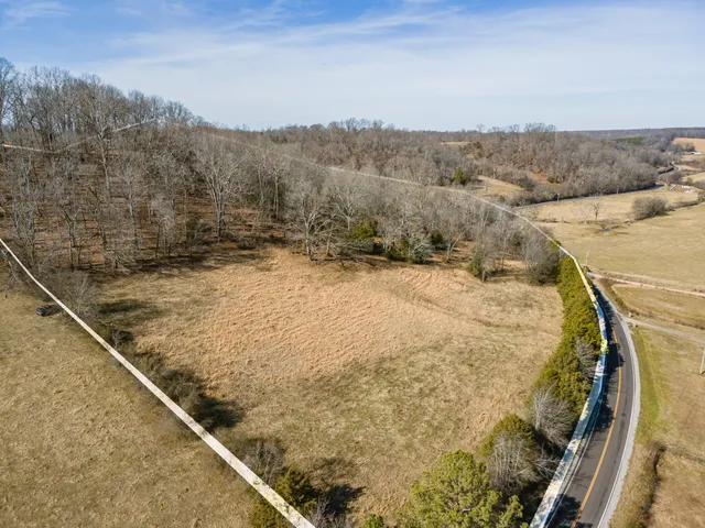 $174,900 | 0 Hurricane Creek Road, Lawrenceburg, TN 38464
