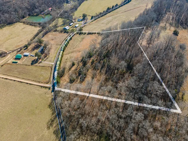 $174,900 | 0 Hurricane Creek Road, Lawrenceburg, TN 38464