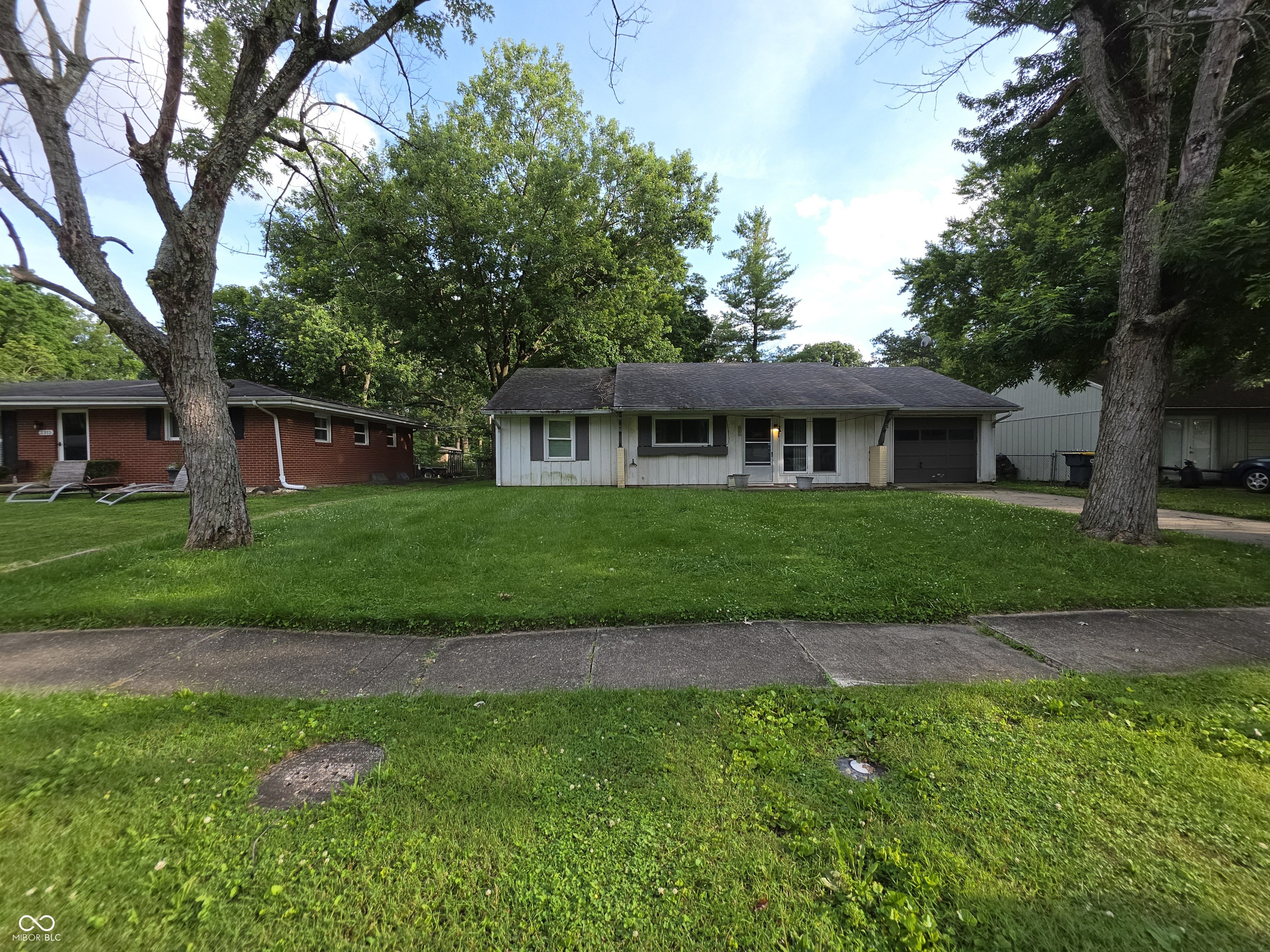 2403 Bramble Way Anderson, IN 46011 - Photo 1 of 8