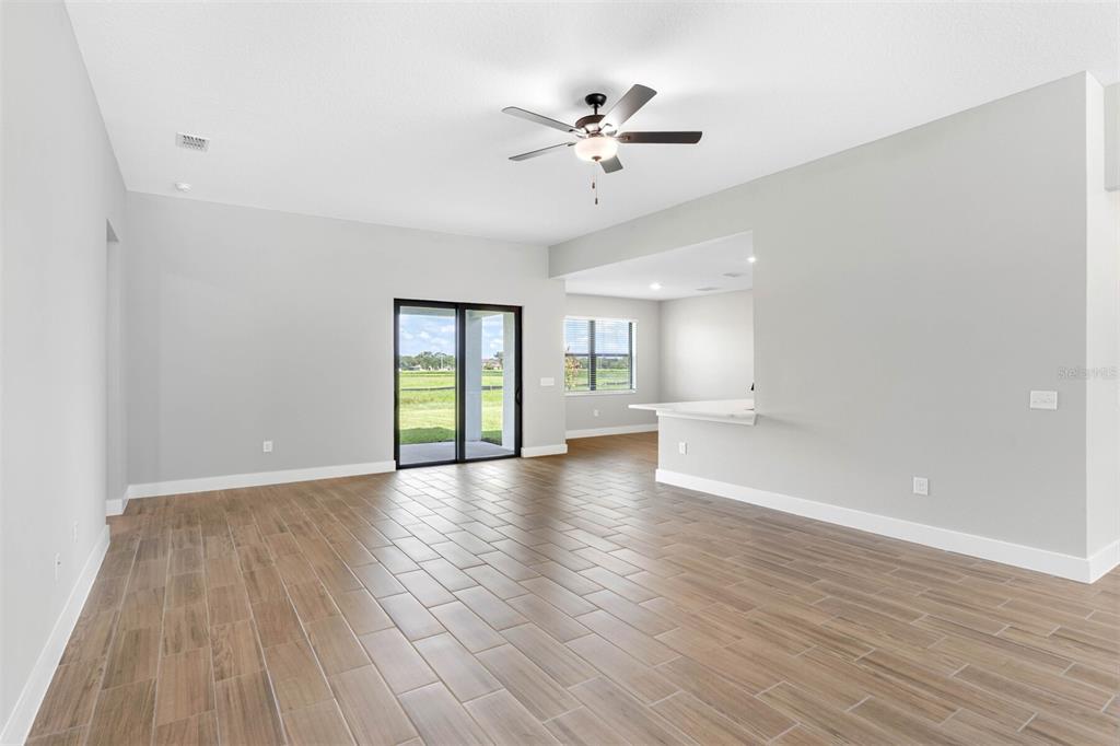 13509 Walden Sheffield Road Dover, FL 33527 - Photo 2 of 7