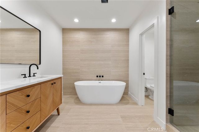 $17,000 | 2847 Deep Canyon Drive, Beverly Hills, CA 90210