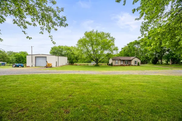 $550,000 | 5535 Highway 161, Springfield, TN 37172