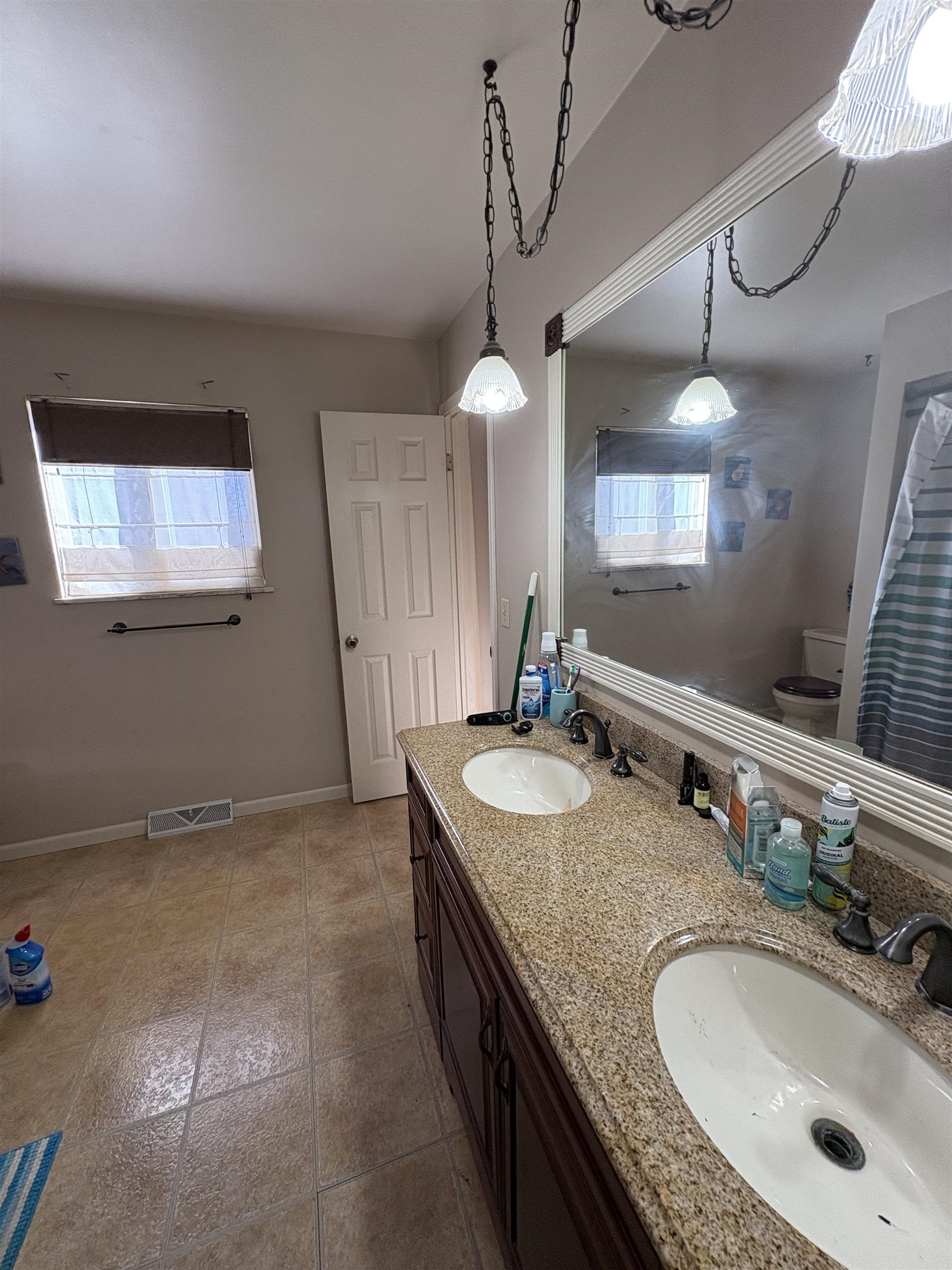 9443 Beecher Road Flushing, MI 48433 - Photo 10 of 33