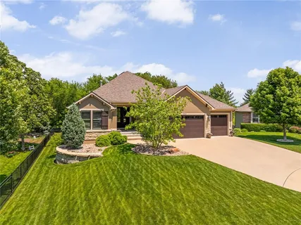 $600,000 | 21544 West 176th Terrace, Olathe, KS 66062