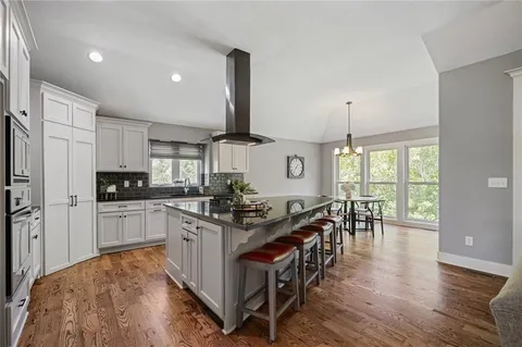 $600,000 | 21544 West 176th Terrace, Olathe, KS 66062