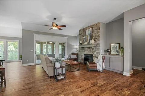 $600,000 | 21544 West 176th Terrace, Olathe, KS 66062