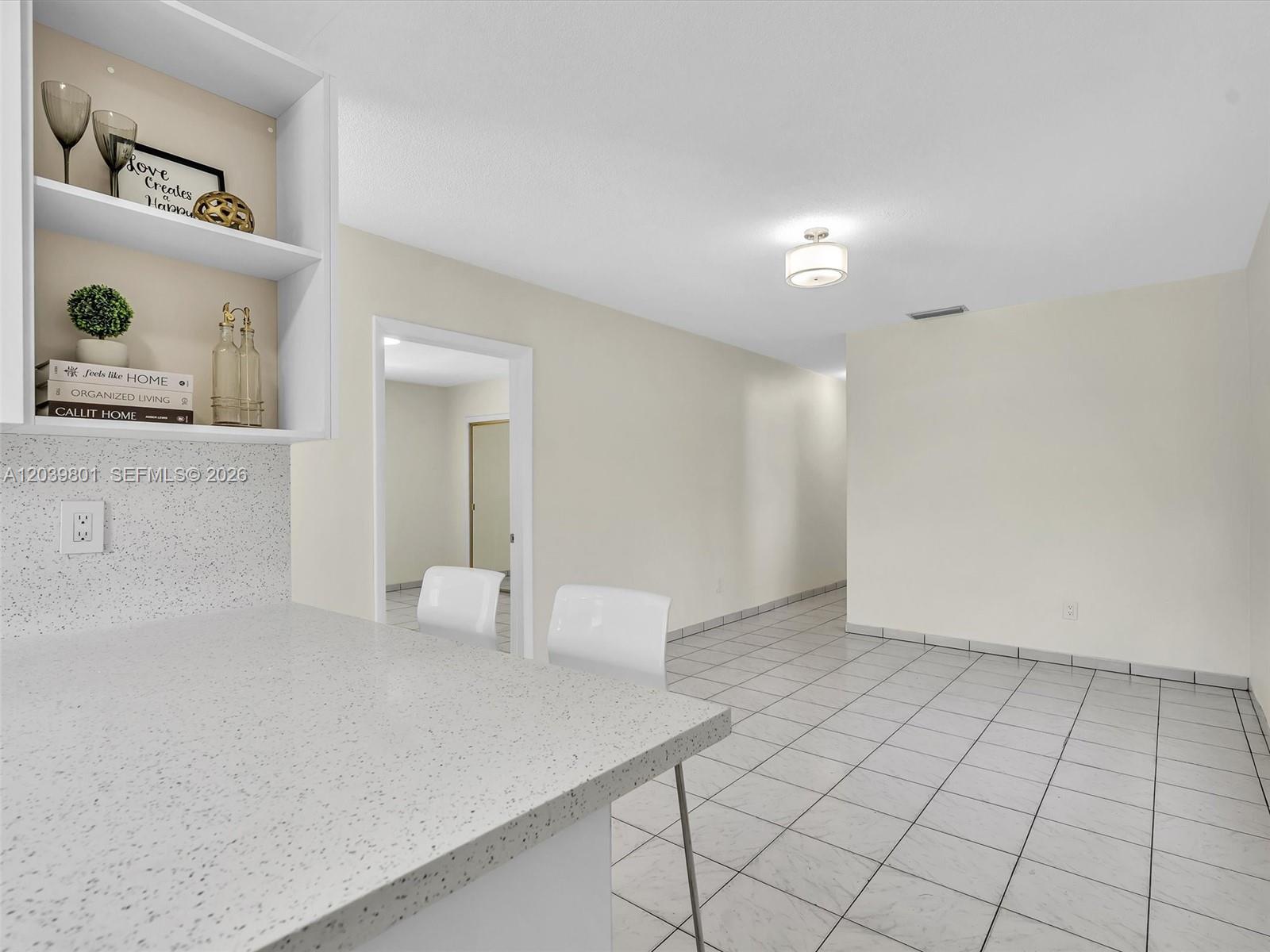 22 Southwest 55th Avenue Road, Unit 22 Miami, FL 33134 - Photo 7 of 36 Gallery Image 7