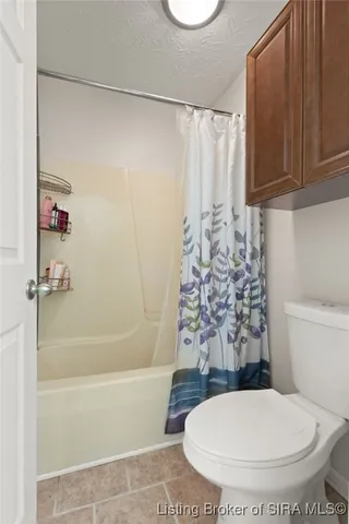 $399,900 | 9404 Hunters Ridge Drive, Georgetown, IN 47122